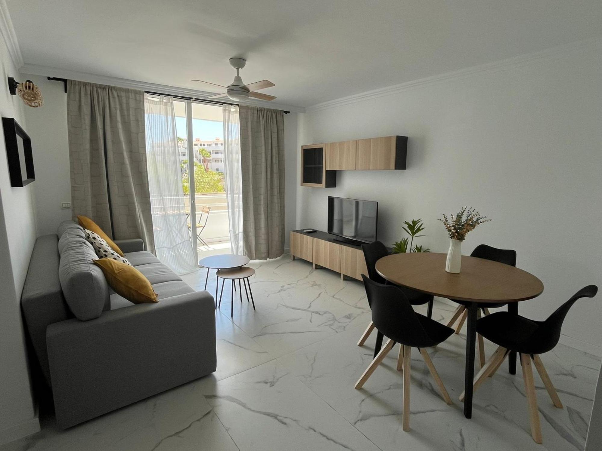 Beautiful And Modern Loft Apartment Сан Мигел де Абона Екстериор снимка